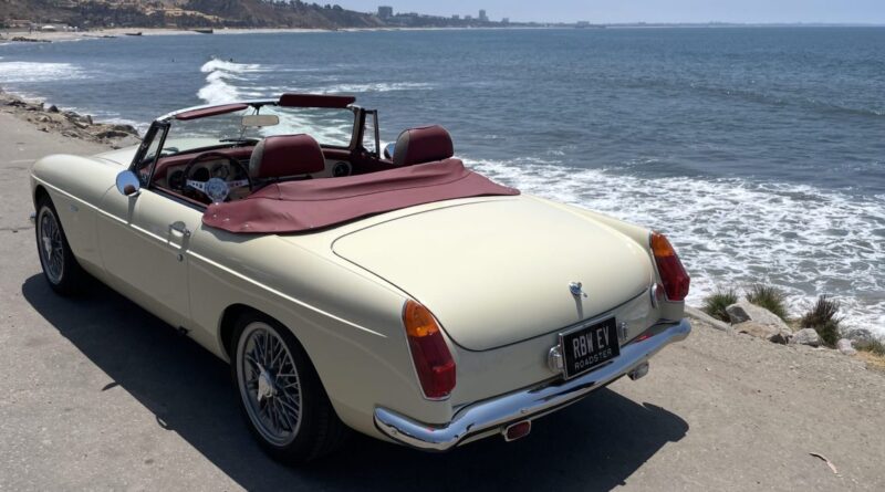 First Drive - Electric Roadster RBW is a sports modern view of the British classic