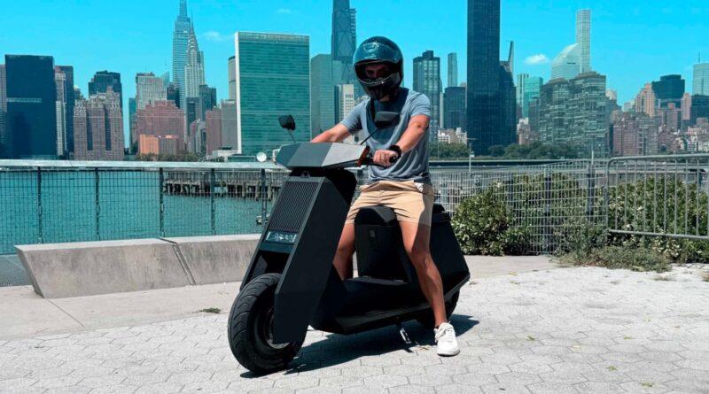 Hands-on with an endless machine P1: a futuristic electric scooter that is built for everyday riders
